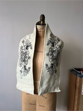 Cream Embroidered double sided Scarf Radiohead Kid Amnesia limited edition merch